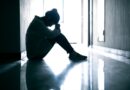  일본, 청소년 우울증 급증…SNS와 학업 스트레스 원인