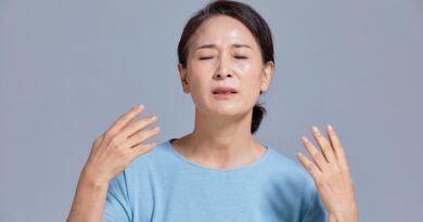 “중년 여성 대상 ‘갱년기 우울’ 진료, 10년 새 2배”